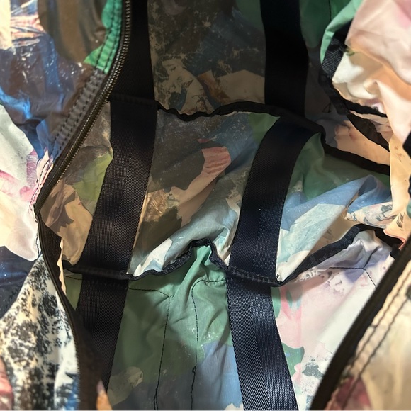 Mimco weekender foldable tote travel - Picture 2 of 5